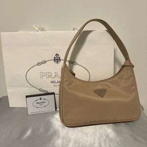 Prada Nylon Re-Edition Bag Cameo Beige